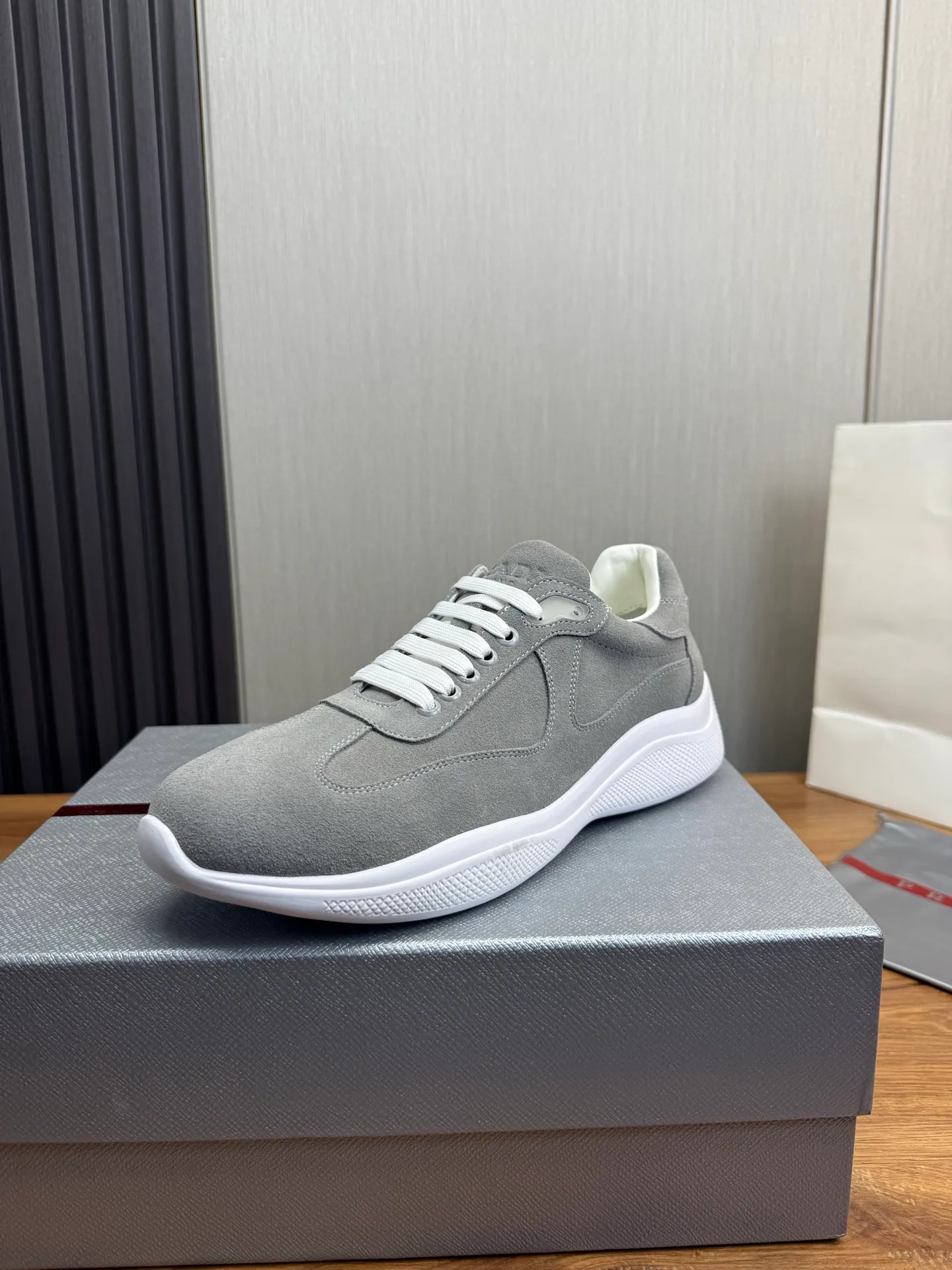 Men's shoes 💰540💰 [PRADA] Men's shoes are popular in the counter, official website is synchronized, 1 high-quality shipment ✔️Original frosted cowhide + cowhide lining, 1🆚1 replica, original sole, 38-45 (45 customized, non-refundable)